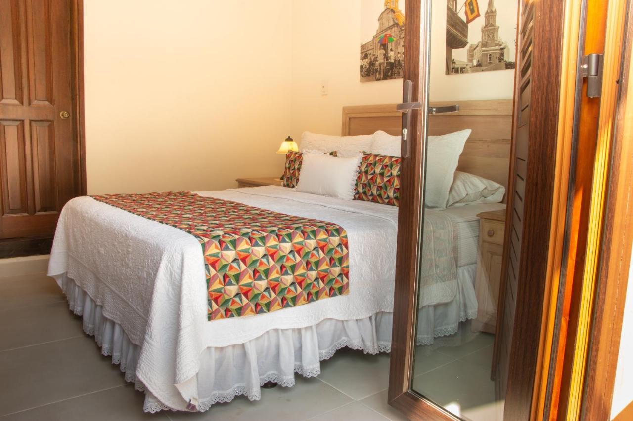 Отель Casa La Fe By Bespokecolombia (Adults Only) Картахена Экстерьер фото